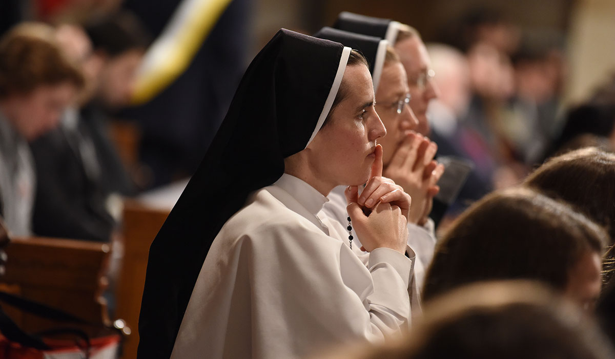 Nuns praying