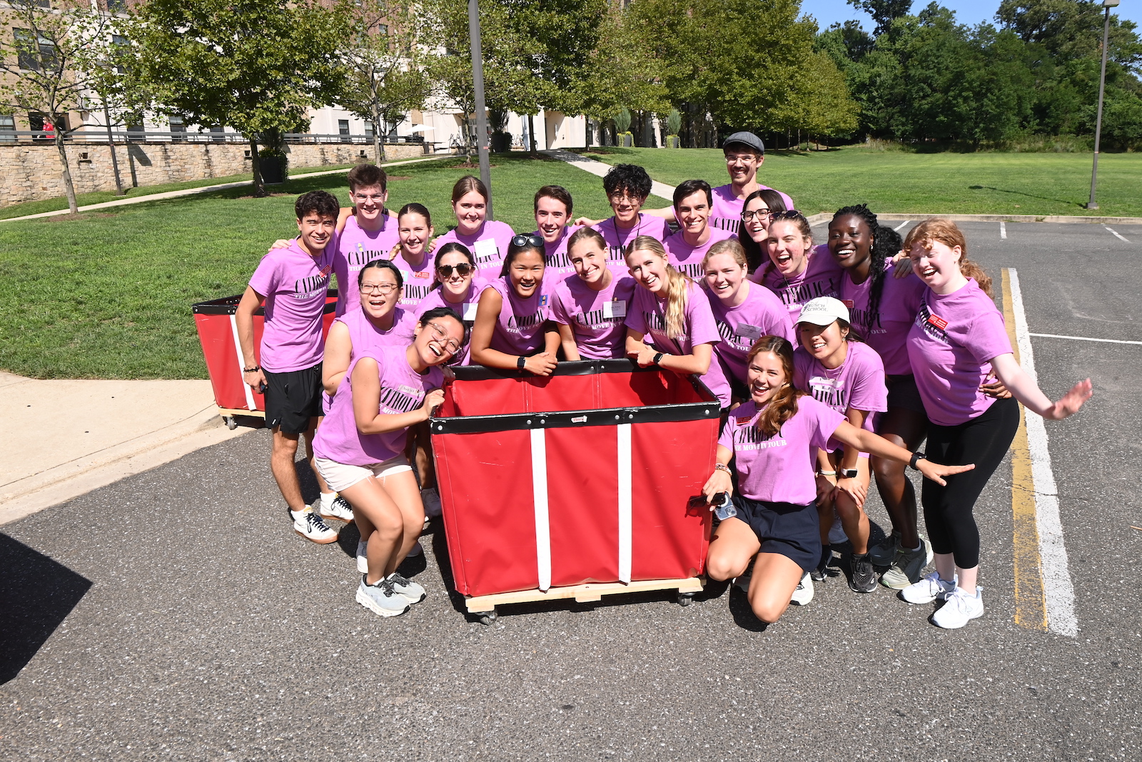 The excitement was palpable as the Class of 2028 began their journey at The Catholic University of America, moving into their campus dorms on a sunny Thursday morning.   Cars packed with boxes, furniture, and more lined up as volunteers (including University President Peter Kilpatrick) greeted families and helped unload the newest Cardinals’ belongings.