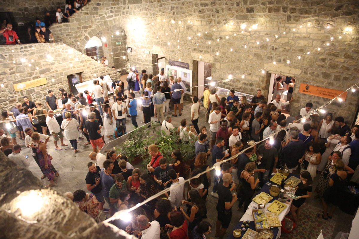 Exhibition in Donnafugata winery courtyard