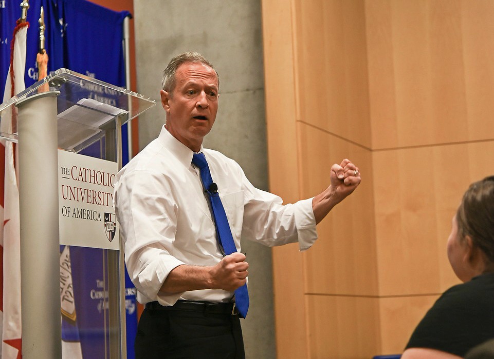 Governor O'Malley speaking to students